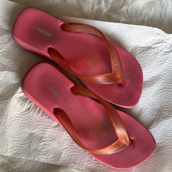 Express | Women’s Pink Platform Flip Flops Sandals Shoes 6 1/2 - Picture 2 of 3